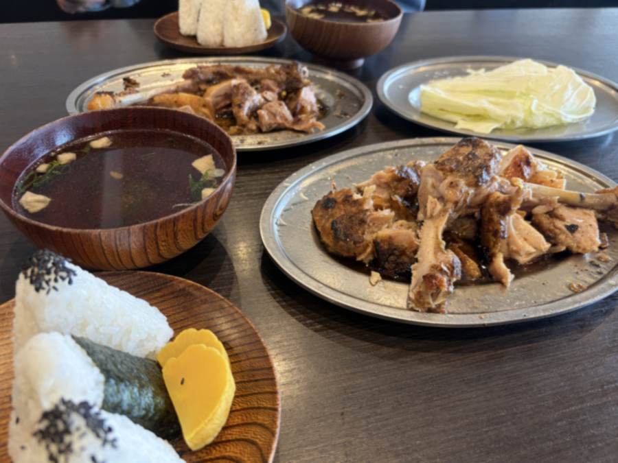 一鶴 中府店のおやどり・ひなどり・おにぎりのセット